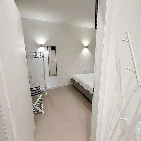 Dalmazia 38 Apartment Bari